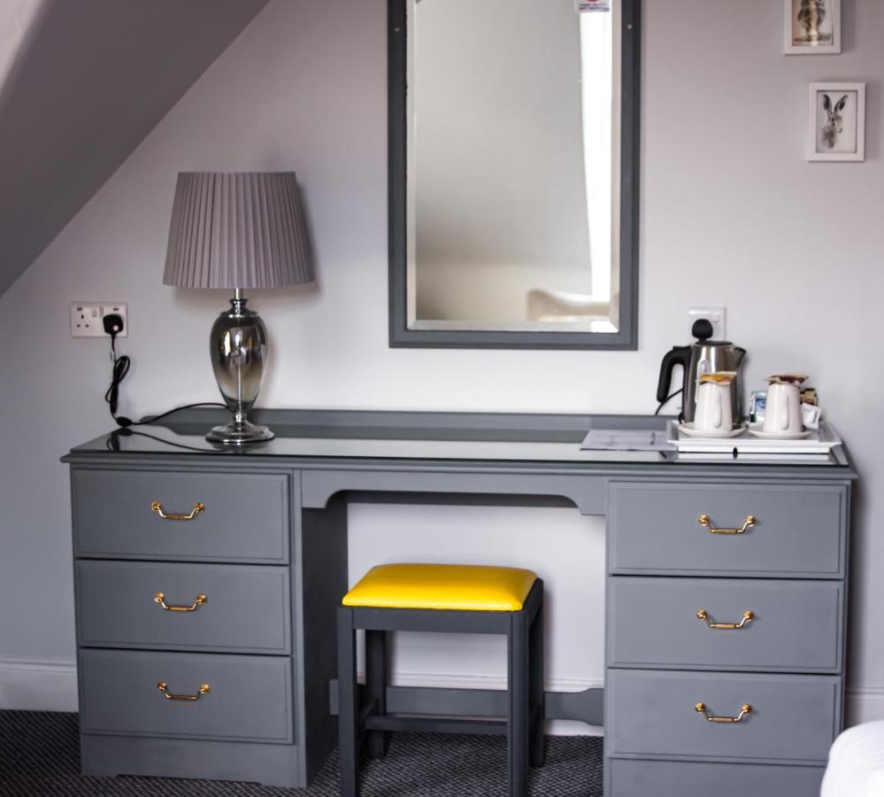 Mcinnes House Rooms With Breakfast Kingussie Esterno foto