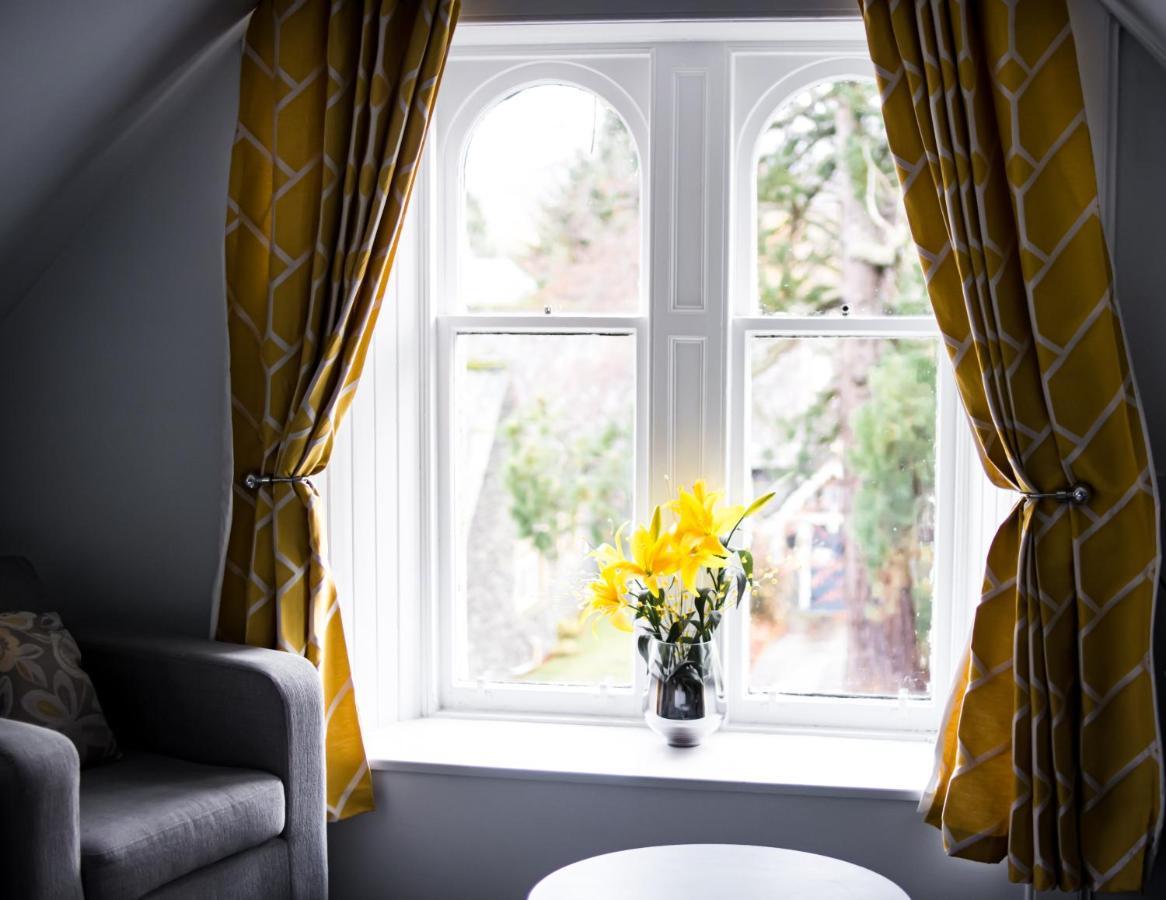 Mcinnes House Rooms With Breakfast Kingussie Esterno foto