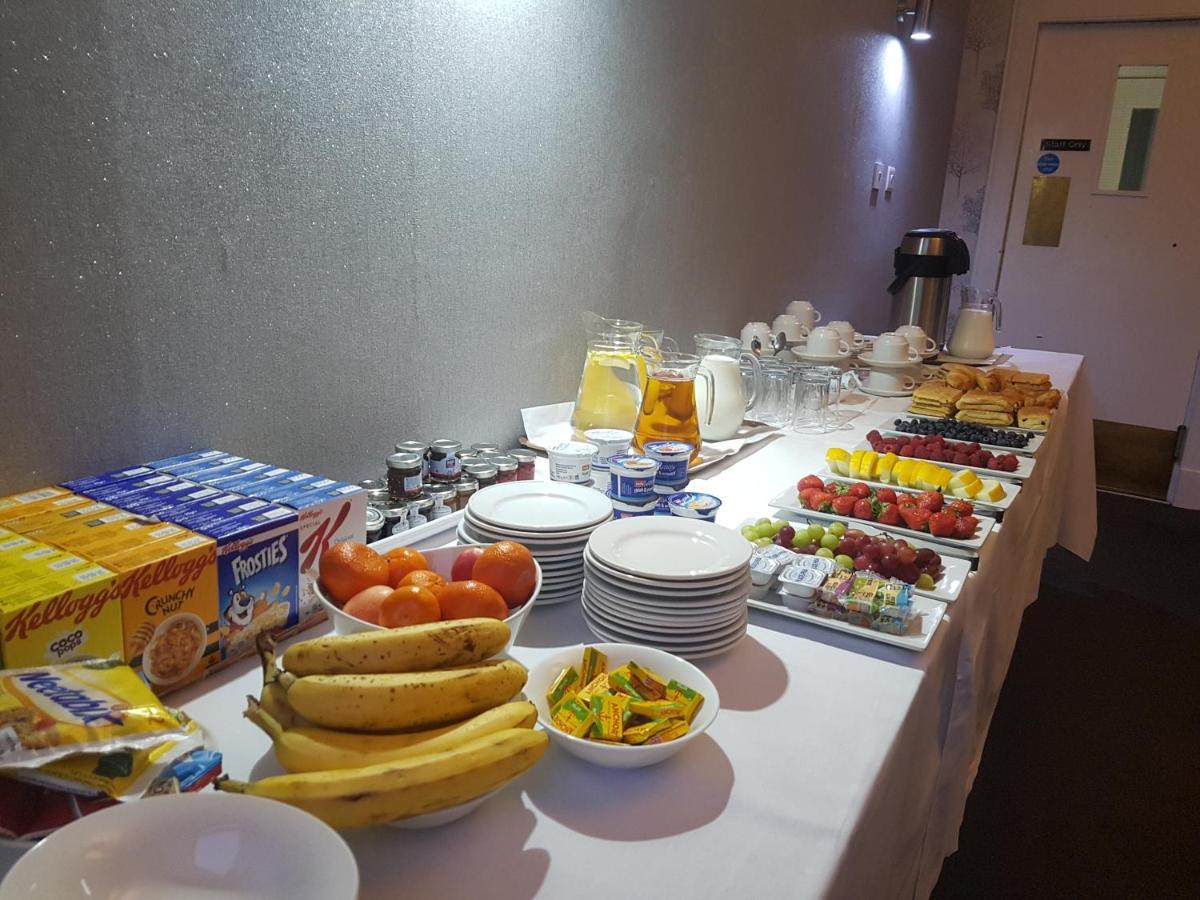 Mcinnes House Rooms With Breakfast Kingussie Esterno foto